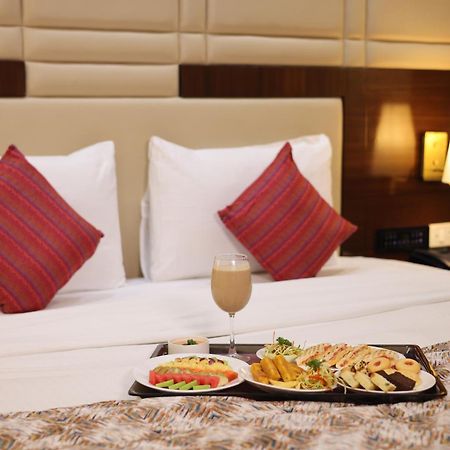 Hotel Samrat, นิวเดลี ภายนอก รูปภาพ