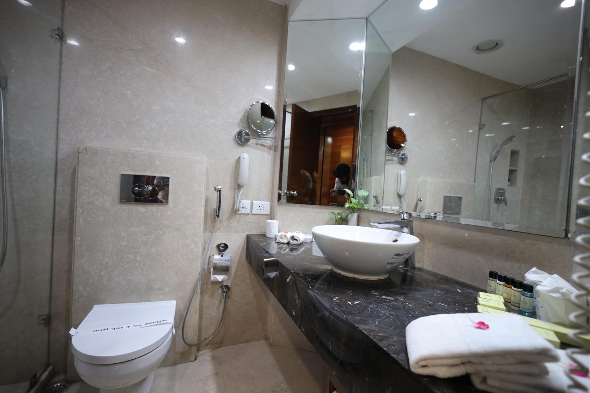 Hotel Samrat, นิวเดลี ภายนอก รูปภาพ