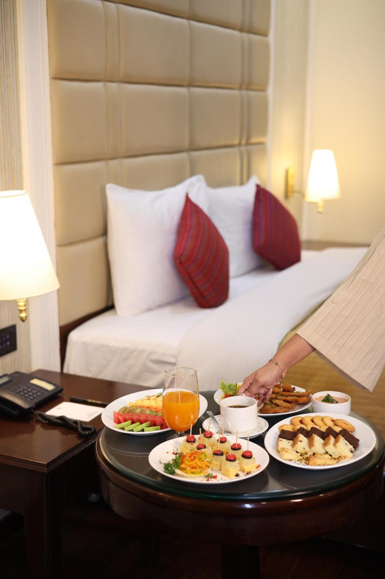Hotel Samrat, นิวเดลี ภายนอก รูปภาพ