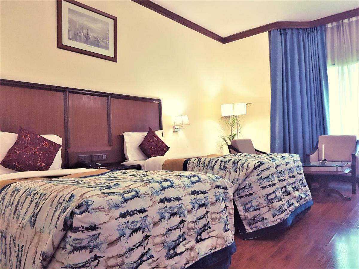 Hotel Samrat, นิวเดลี ภายนอก รูปภาพ