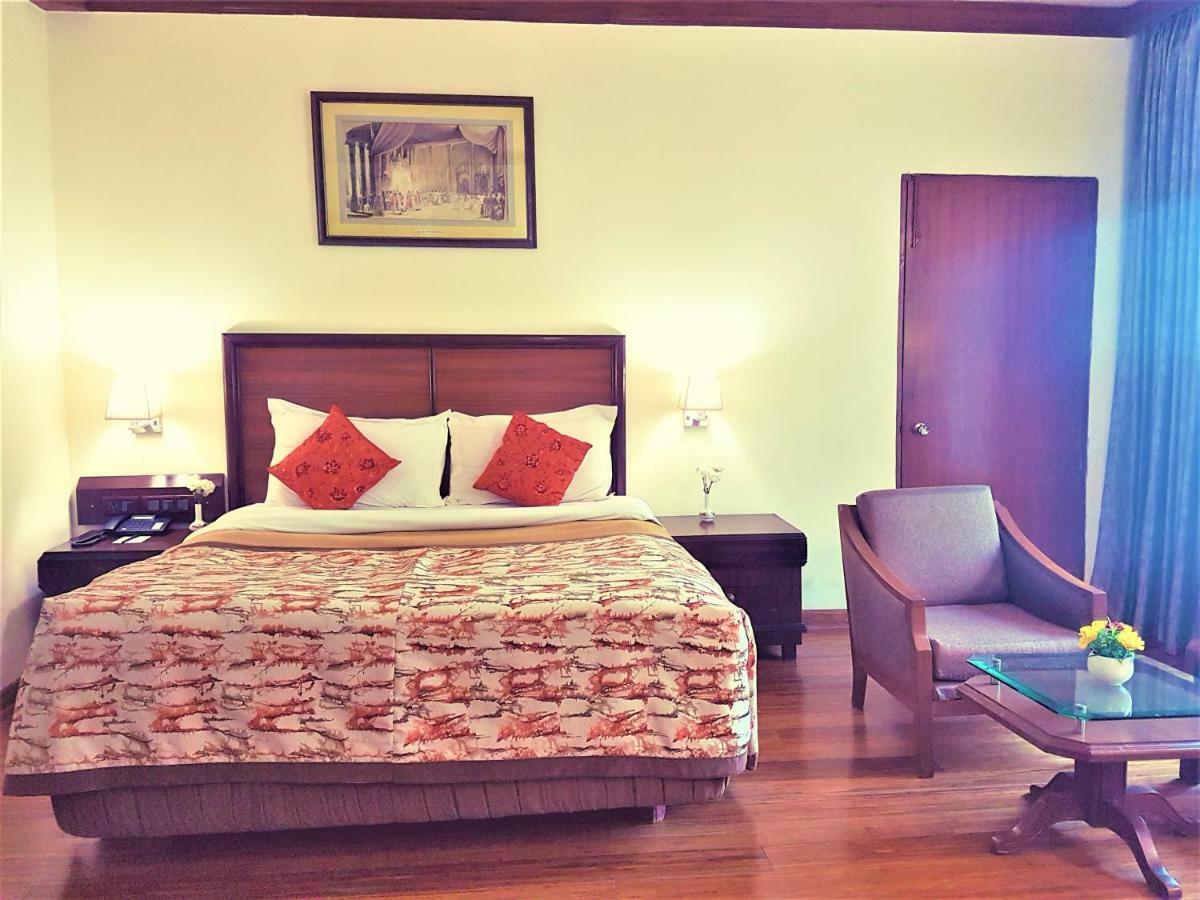 Hotel Samrat, นิวเดลี ภายนอก รูปภาพ