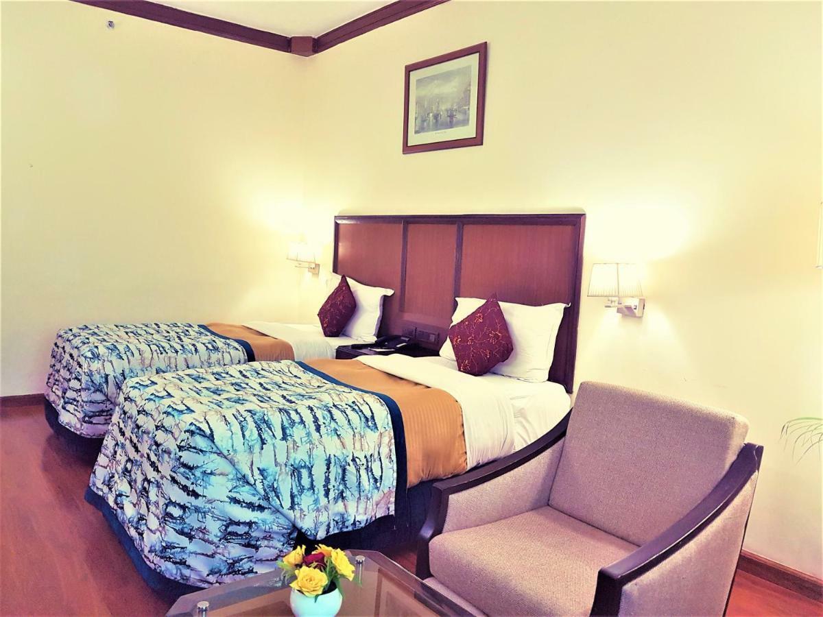 Hotel Samrat, นิวเดลี ภายนอก รูปภาพ